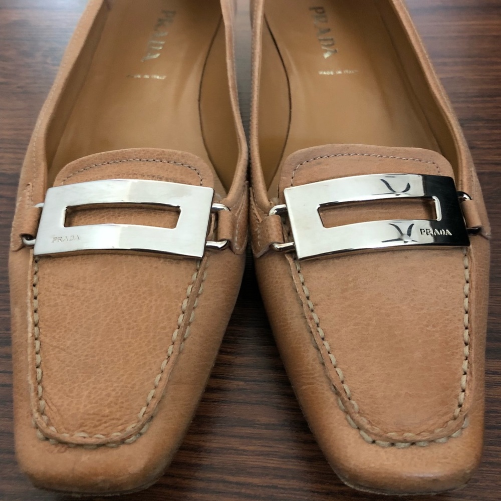 NOT FOR SALE Beautiful Prada shoes!! Size 9